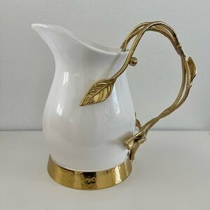 Inspire me home decor. White Ceramic Pitcher with Gold Leaf Handle